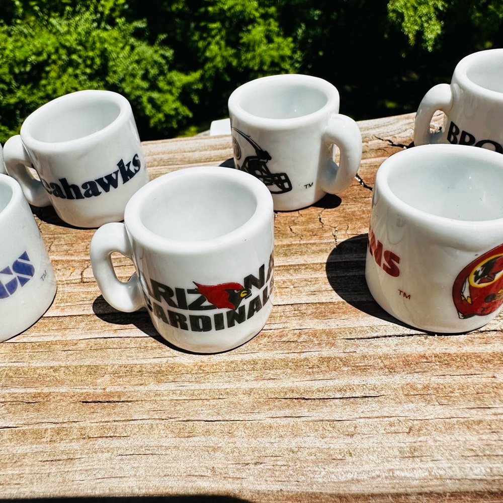 NFL Team Logo Thimble Mini Mug Set (16 teams) vintage - Picture 12 of 14